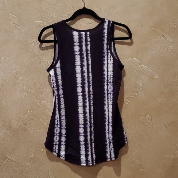 NWT Lularoe Tank Top size M - Picture 3 of 3